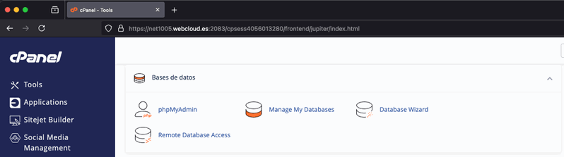 Crear una nueva base de datos en cPanel para clonar WordPress