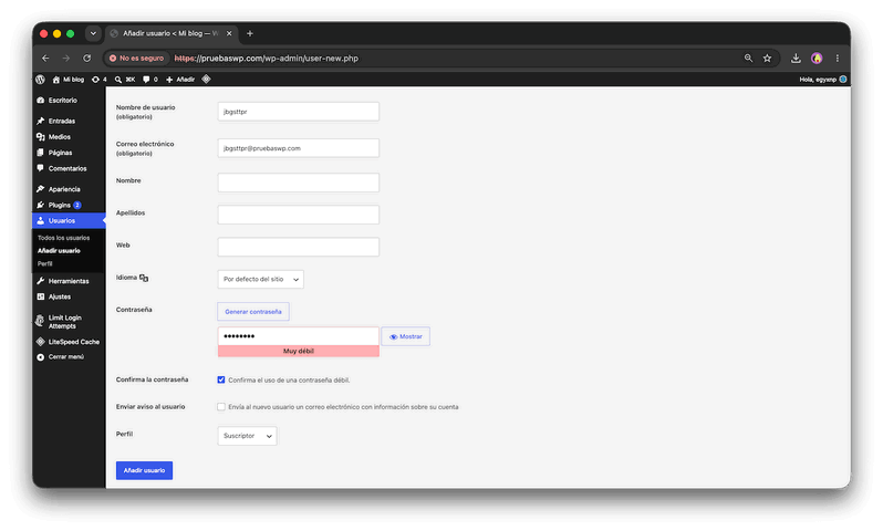 Formulario para añadir un nuevo usuario en WordPress con los campos nombre, correo, contraseña y perfil